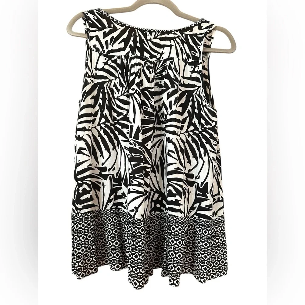 Patrons Of Peace Black & White Sleeveless Blouse / Tank Top Women’s Medium - Picture 8 of 9